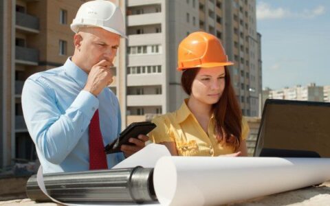 architects-works-front-building-site_1398-1732